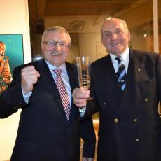 Bývalý reprezentant a trenér, šestinásobný ragbista roku Bruno Kudrna a Eduard Krützner senior po zavedení Medáka do síně slávy českých trenérů